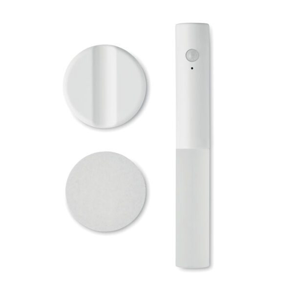 Luz recargable y con sensor SENLUZ - Imagen 7