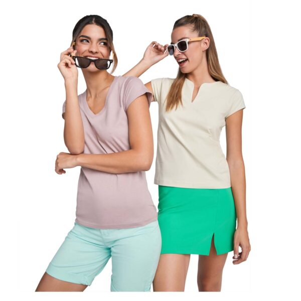 Camiseta de cuello de pico de manga corta para mujer "Victoria" - Imagen 6